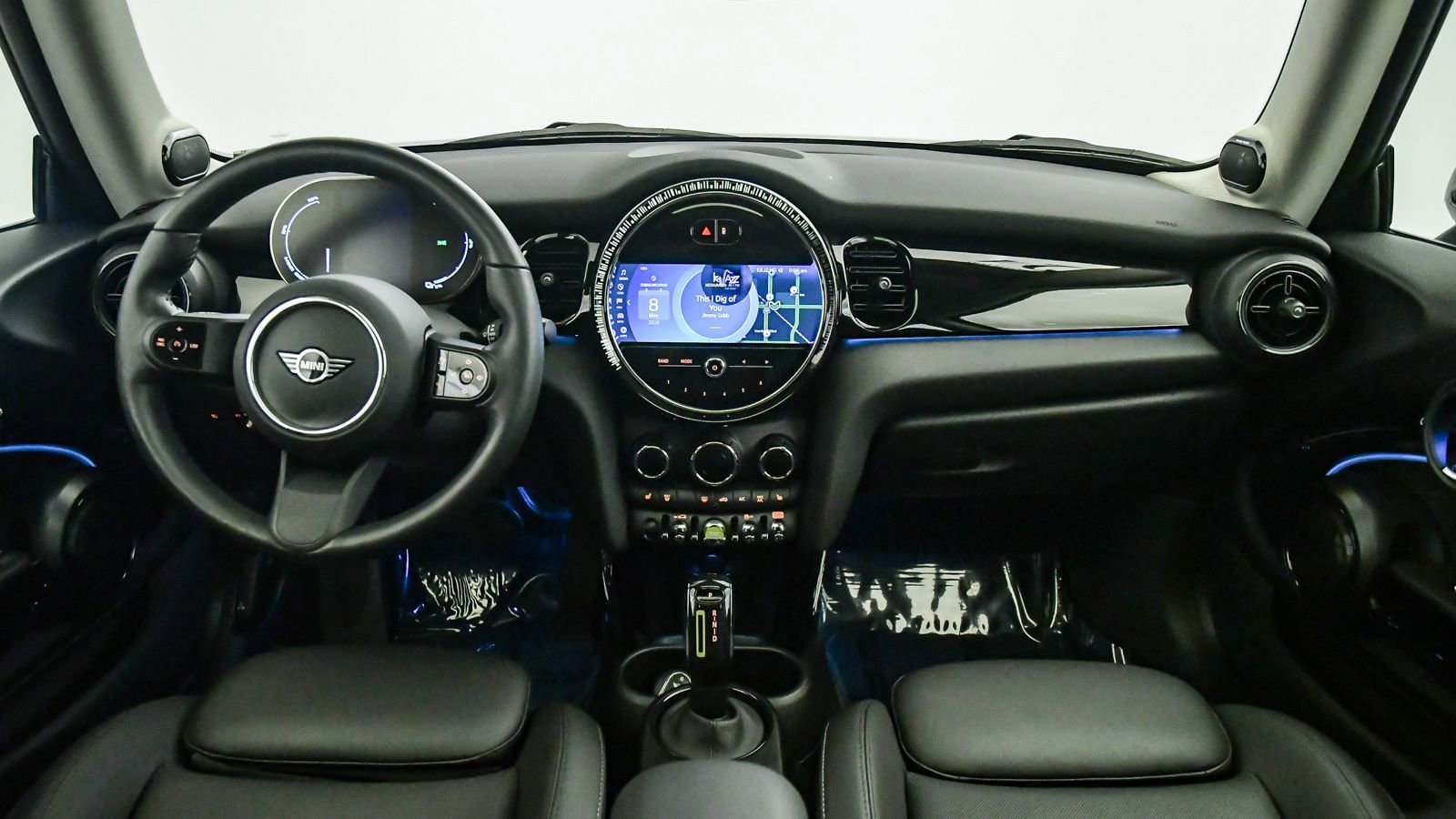 Certified 2024 MINI Cooper SE FWD image 15