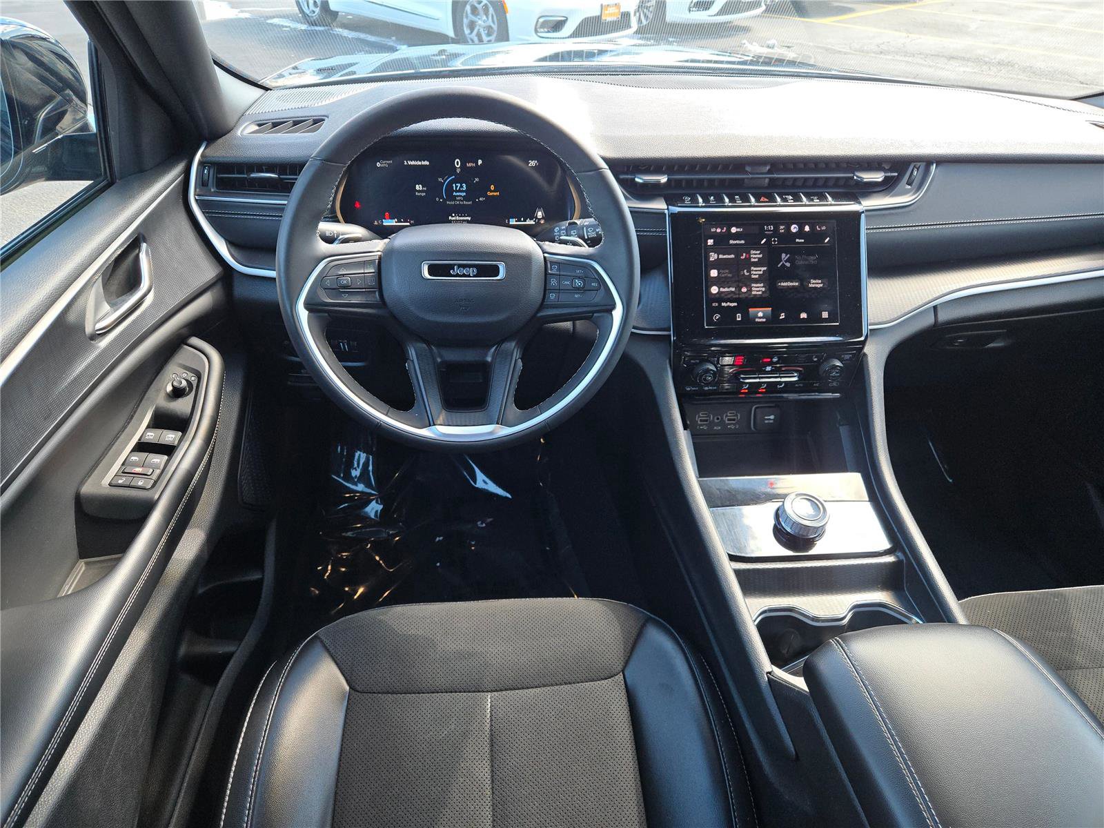 Certified 2024 Jeep Grand Cherokee Altitude image 23