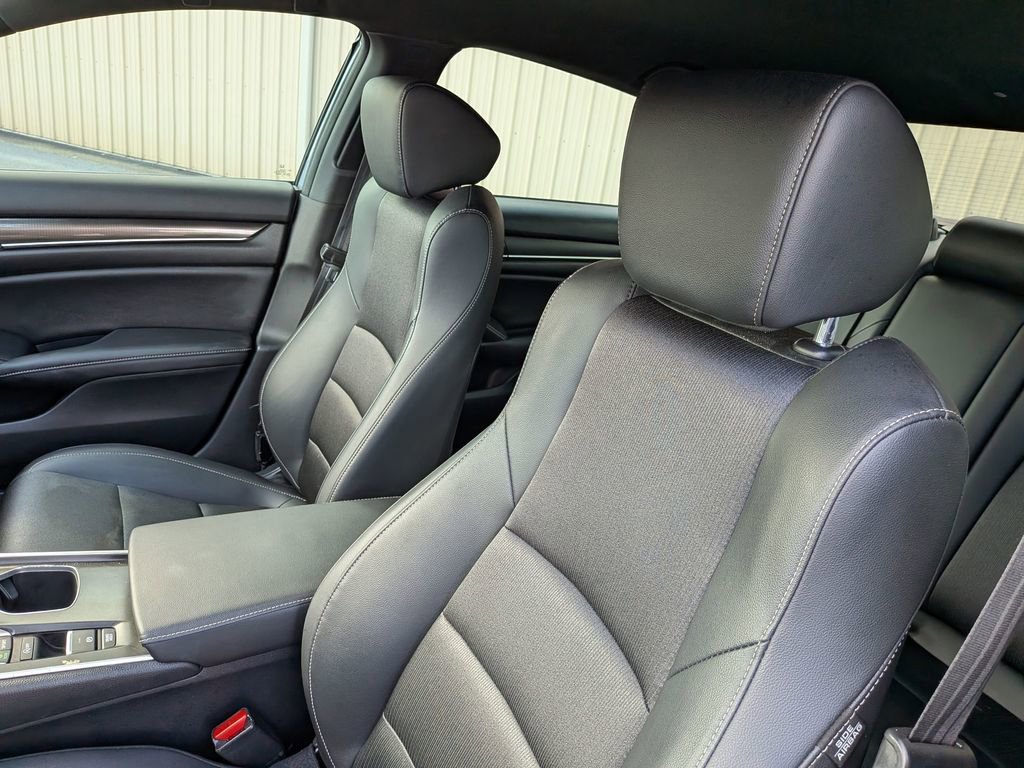 Used 2022 Honda Accord Sport image 13