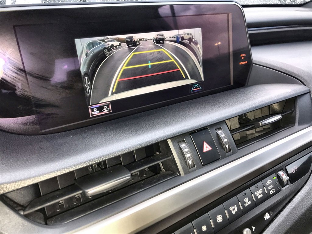 Used 2019 Lexus ES 350 image 17