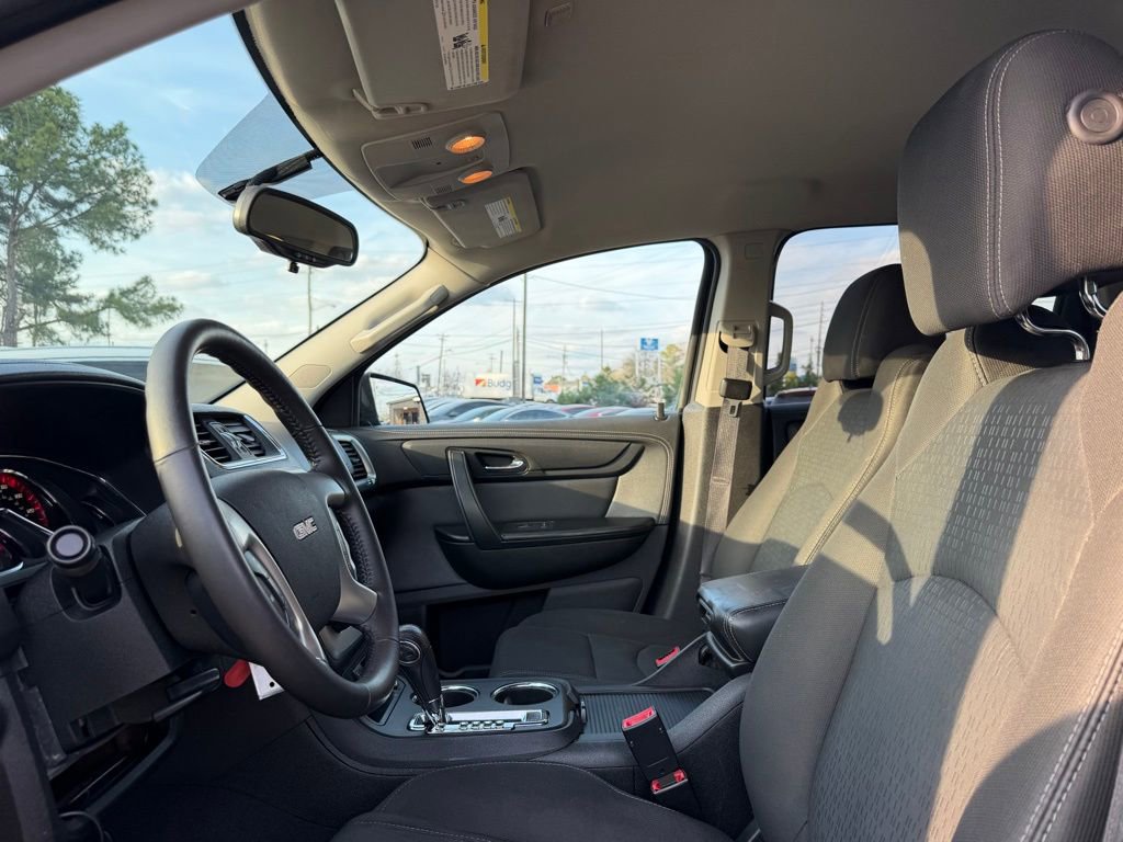 Used 2014 GMC Acadia SLE image 10