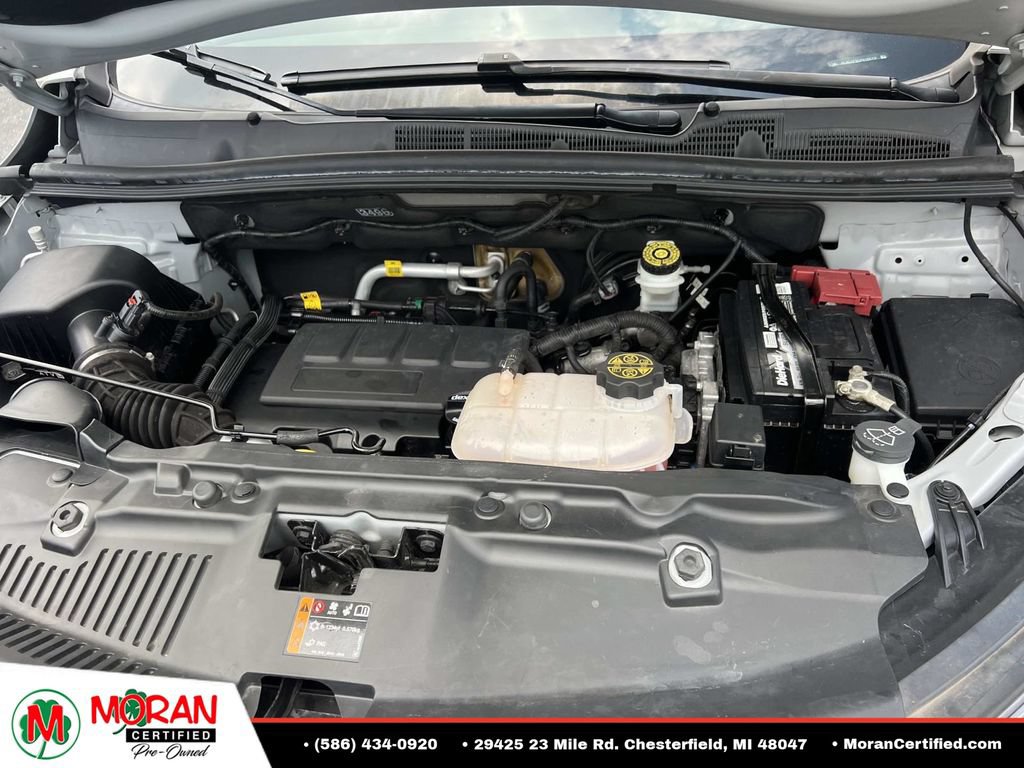 Used 2021 Buick Encore Preferred AWD/4WD image 11