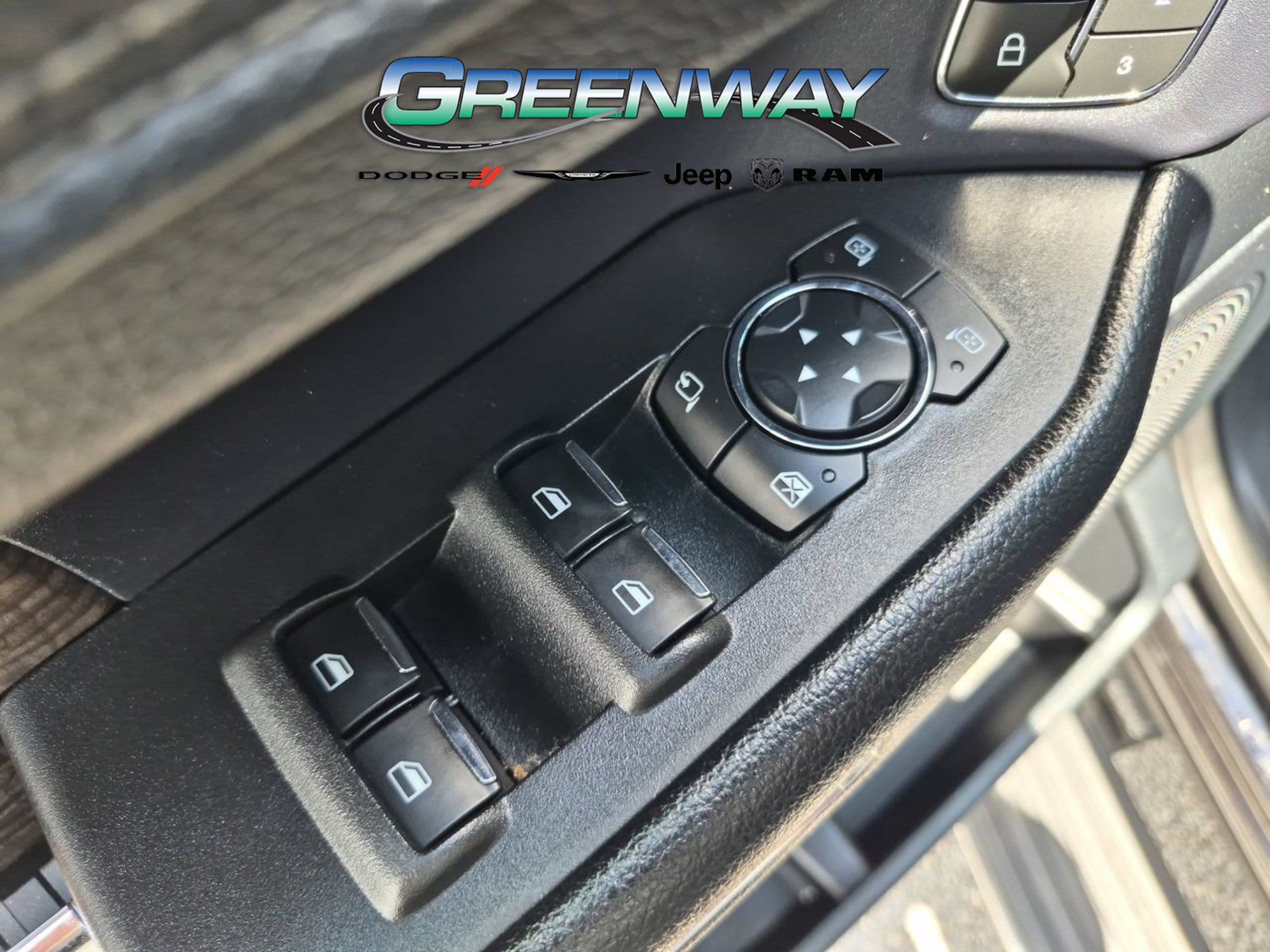 Used 2021 Ford Expedition Max Limited RWD image 12