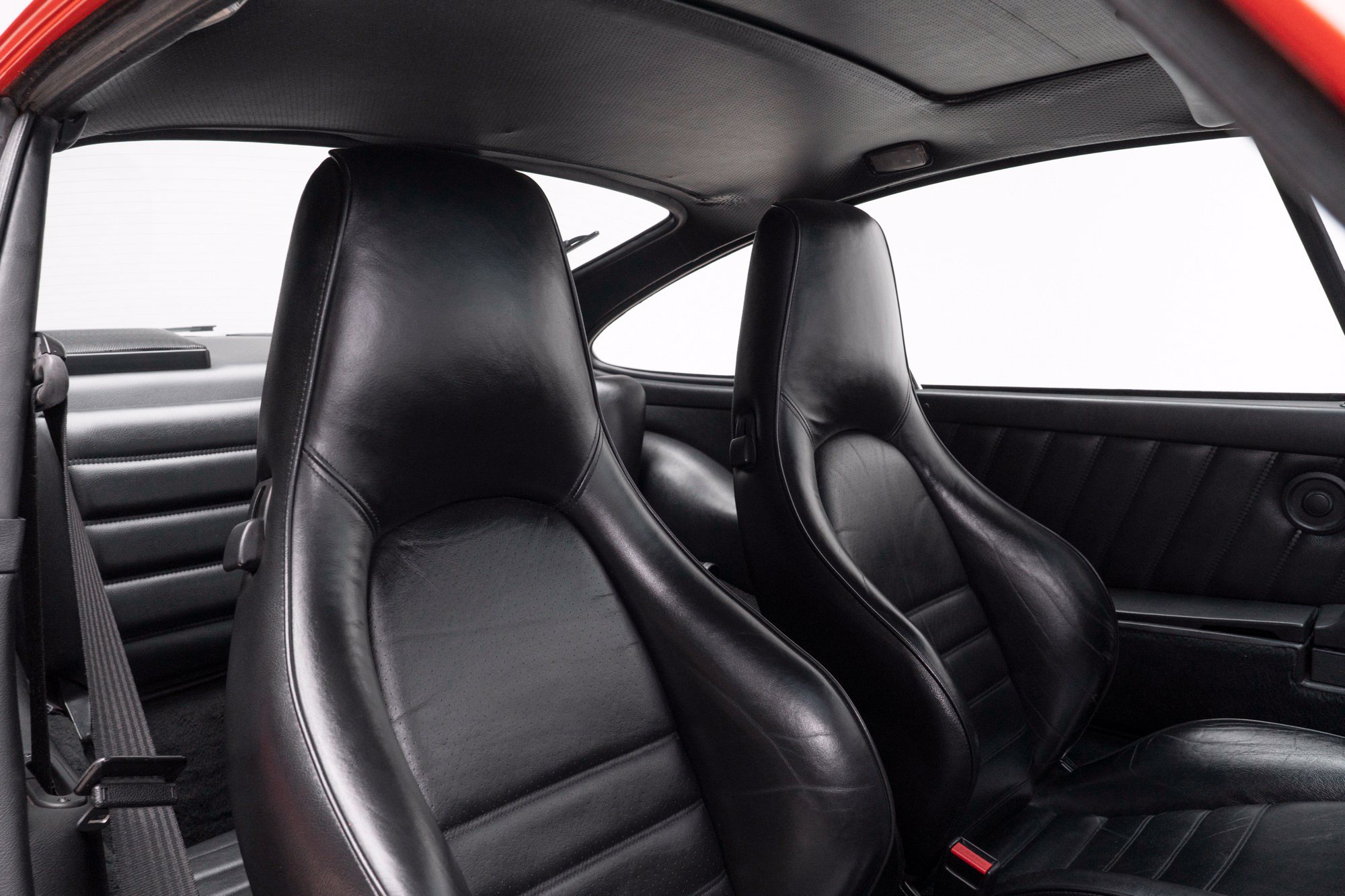 Used 1987 Porsche 911 Carrera RWD image 39