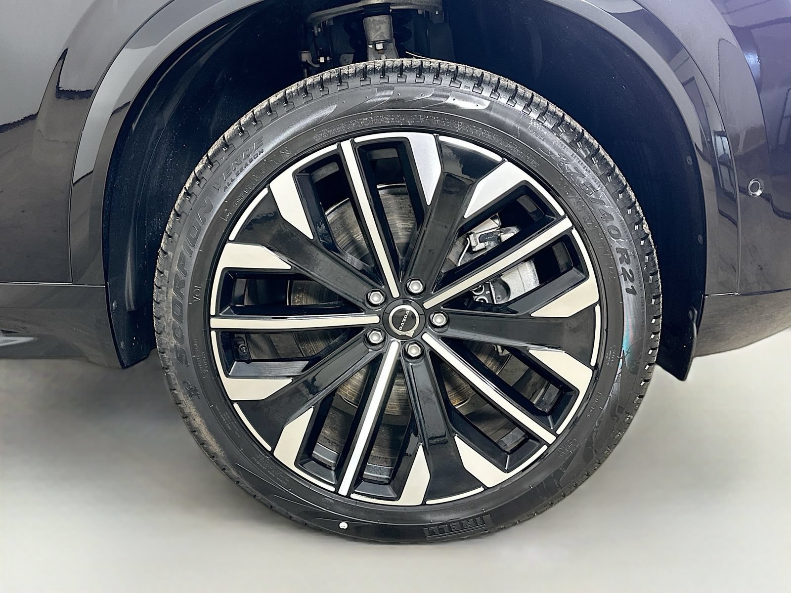 New 2026 Volvo XC90 T8 Ultra w/ Protection Package AWD/4WD image 10