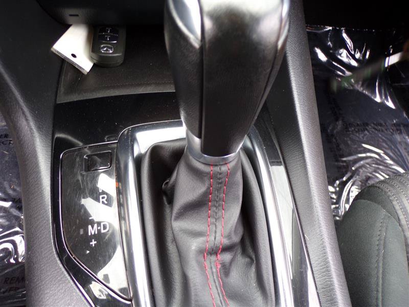 Used 2014 MAZDA MAZDA3 i Touring w/ Technology Package FWD image 33