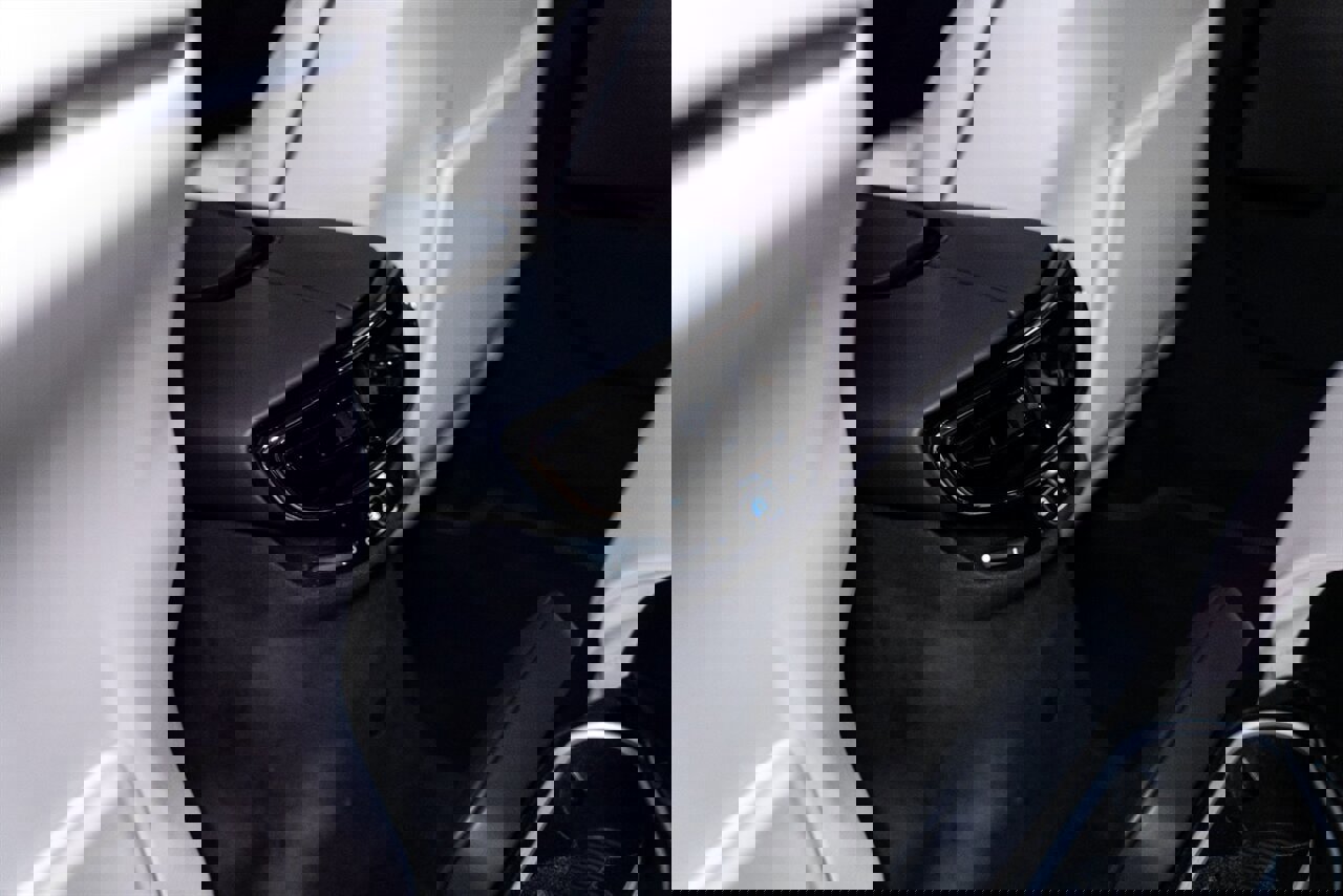 Used 2024 Ferrari Purosangue image 27