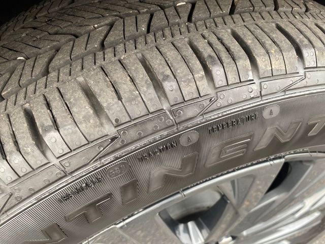 Certified 2023 Chevrolet Traverse RS w/ LPO, Floor Liner Package image 25