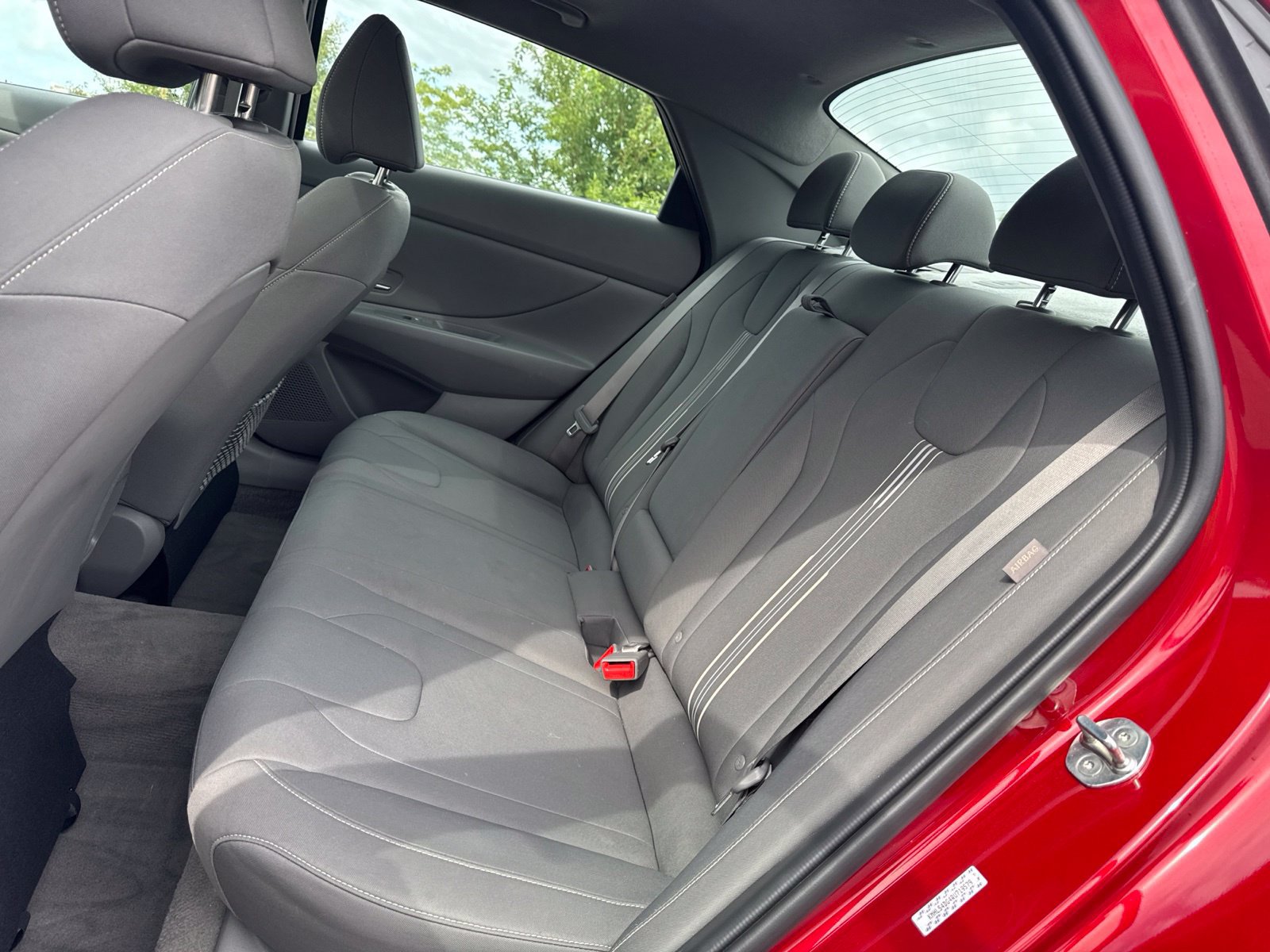 Used 2024 Hyundai Elantra SEL w/ Convenience Package FWD image 15