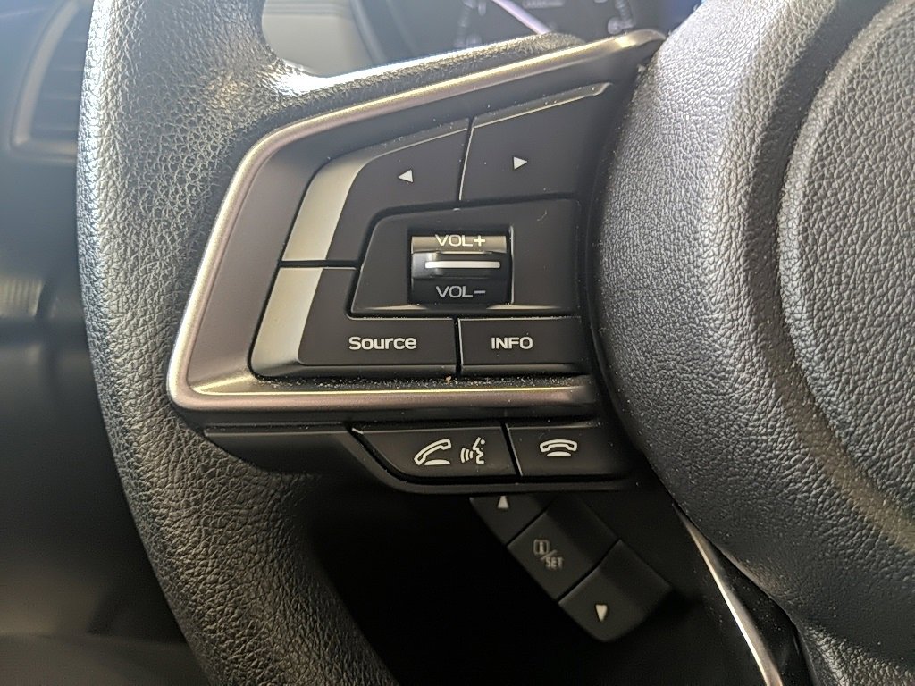 Used 2023 Subaru Crosstrek 2.0i image 17