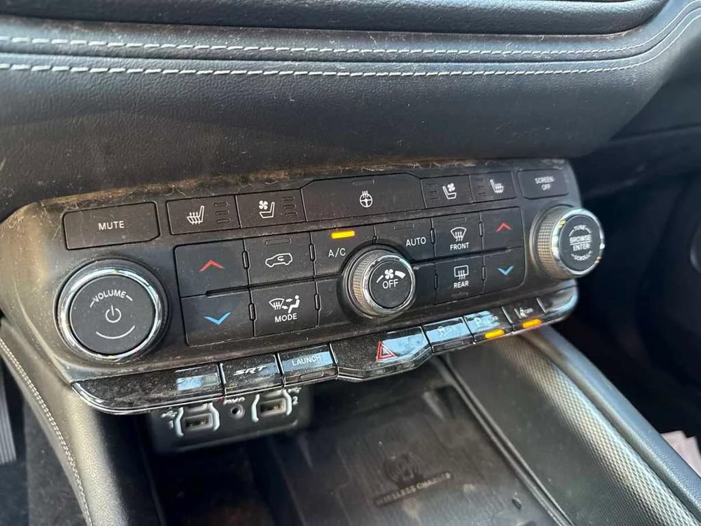 Used 2021 Dodge Durango SRT Hellcat w/ Technology Group AWD/4WD image 7