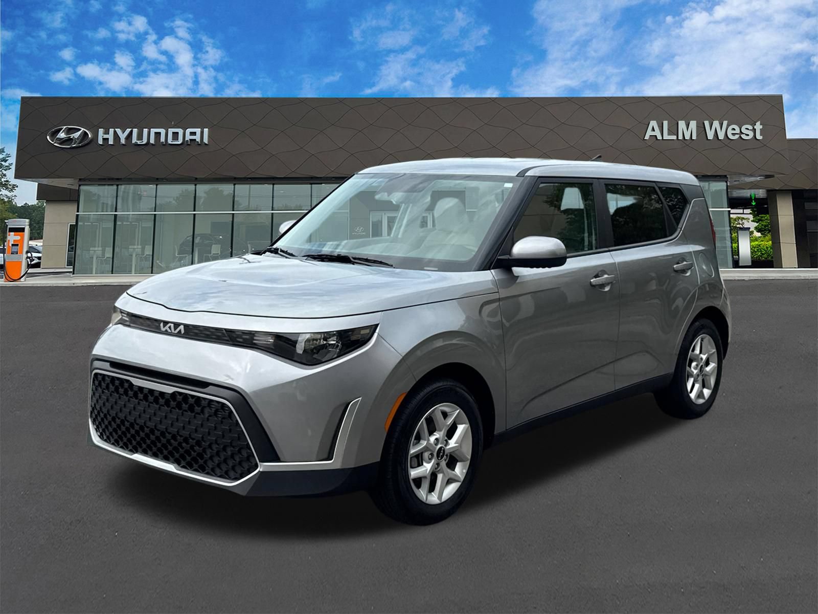 Used 2025 Kia Soul LX w/ LX Technology Package