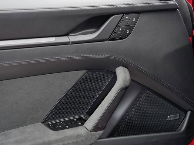 Certified 2024 Porsche 911 Carrera GTS image 8