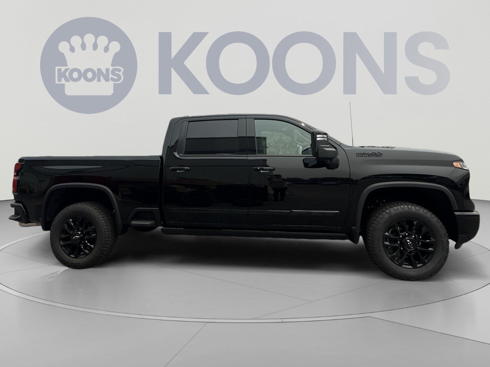 New 2026 Chevrolet Silverado 2500 High Country w/ High Country Premium Package AWD/4WD image 8