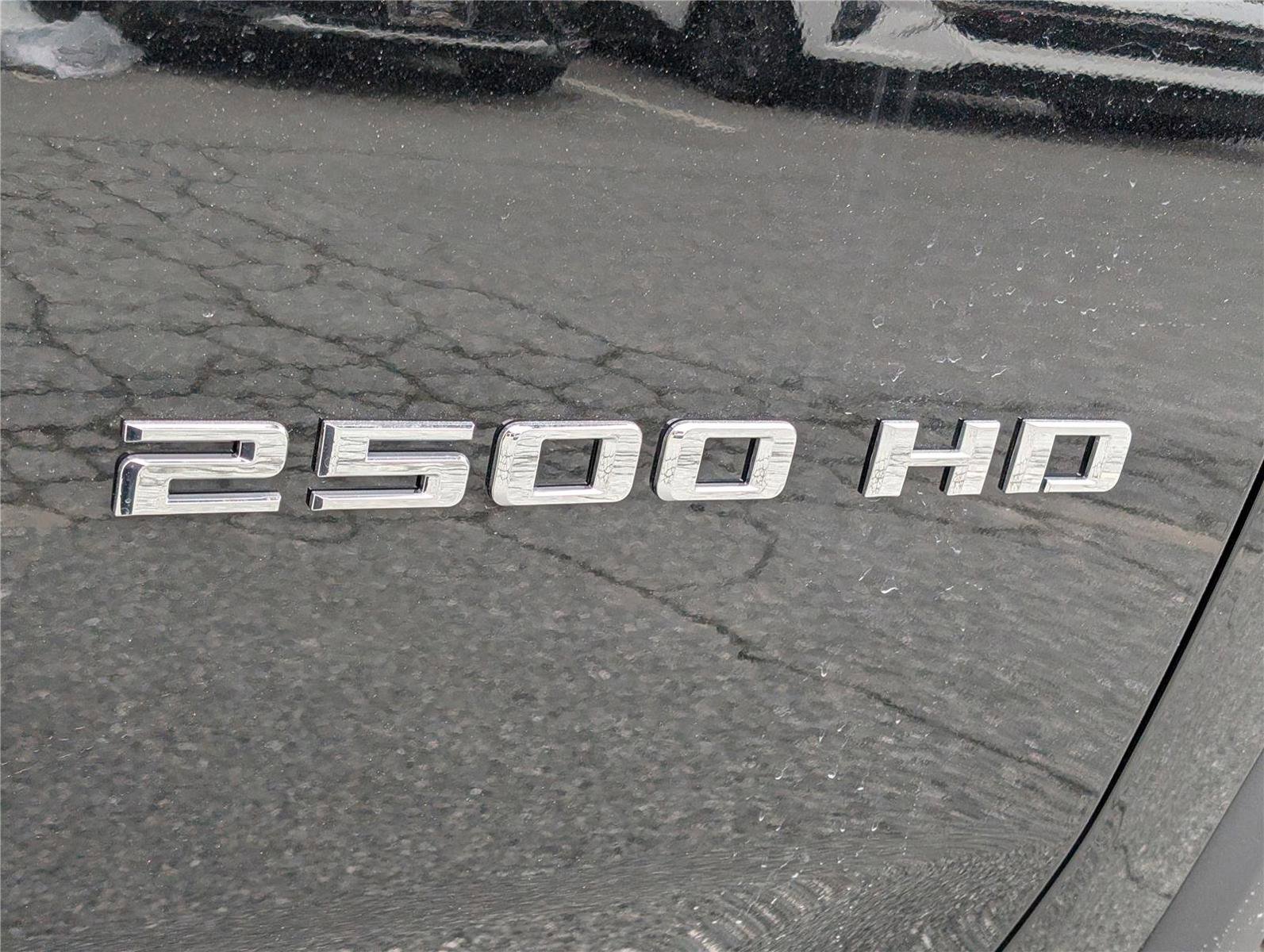 New 2026 Chevrolet Silverado 2500 LT image 5