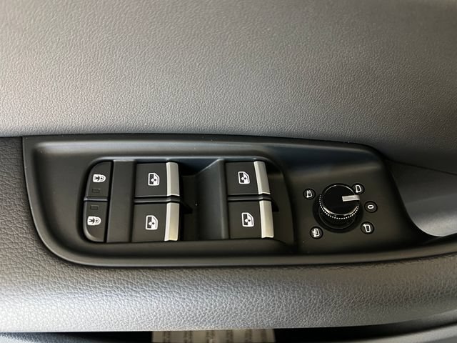 Used 2019 Audi Q8 Prestige AWD/4WD image 32