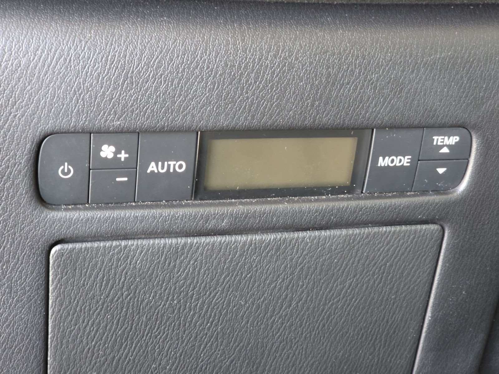 Used 2022 Nissan Armada SL RWD image 13