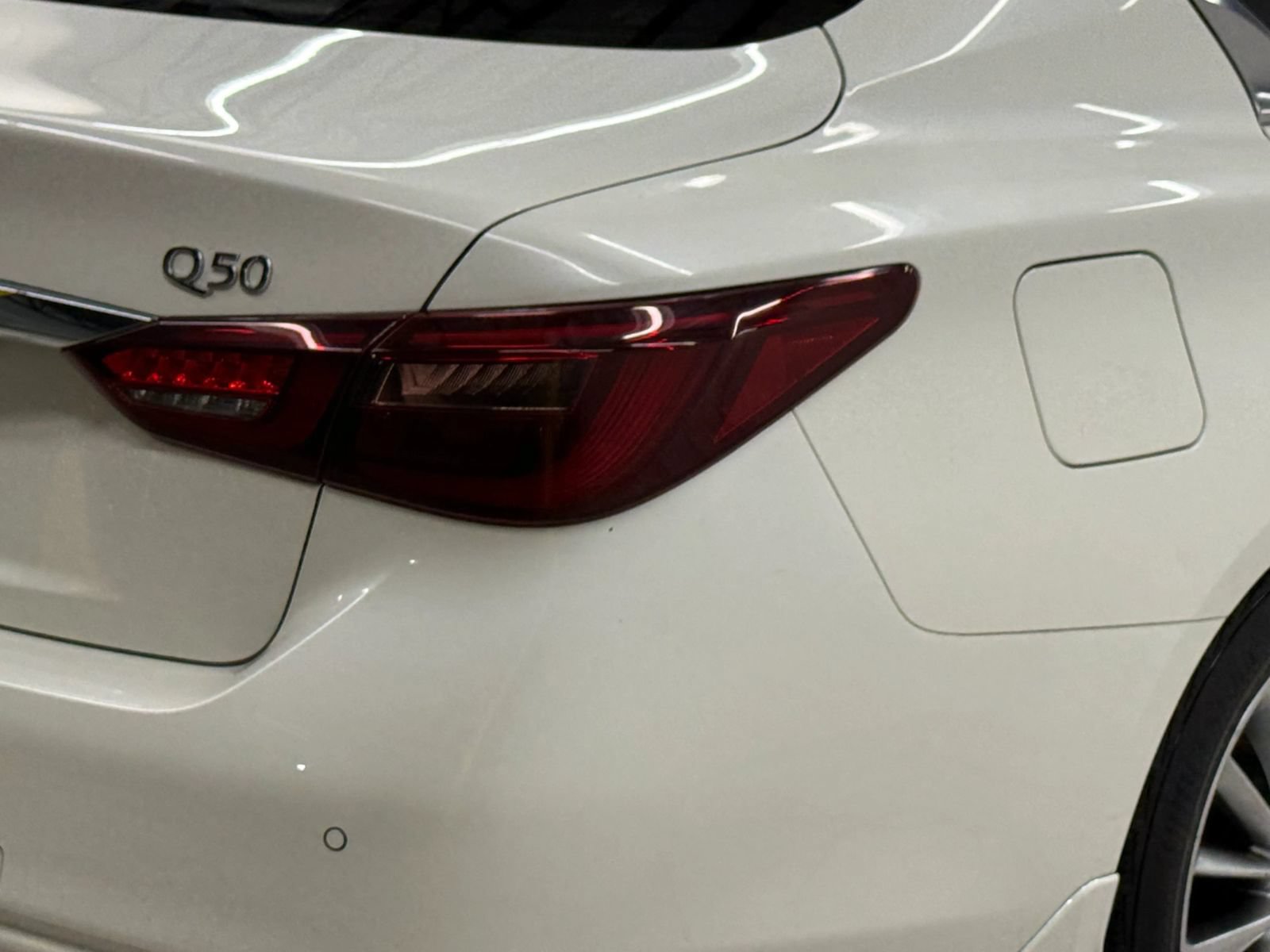 Used 2021 INFINITI Q50 Luxe w/ Cargo Package RWD image 10