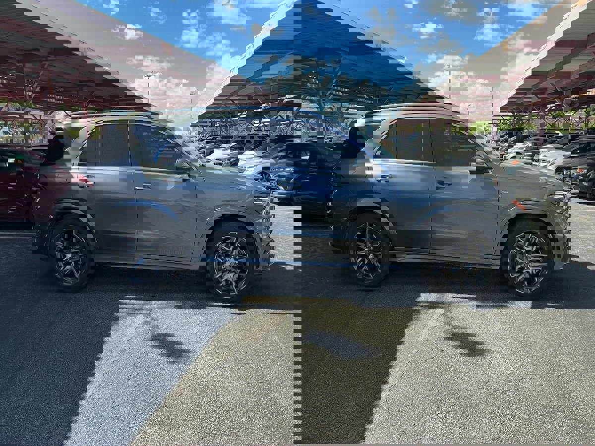 Used 2023 Mercedes-Benz GLE 53 AMG 4MATIC image 5