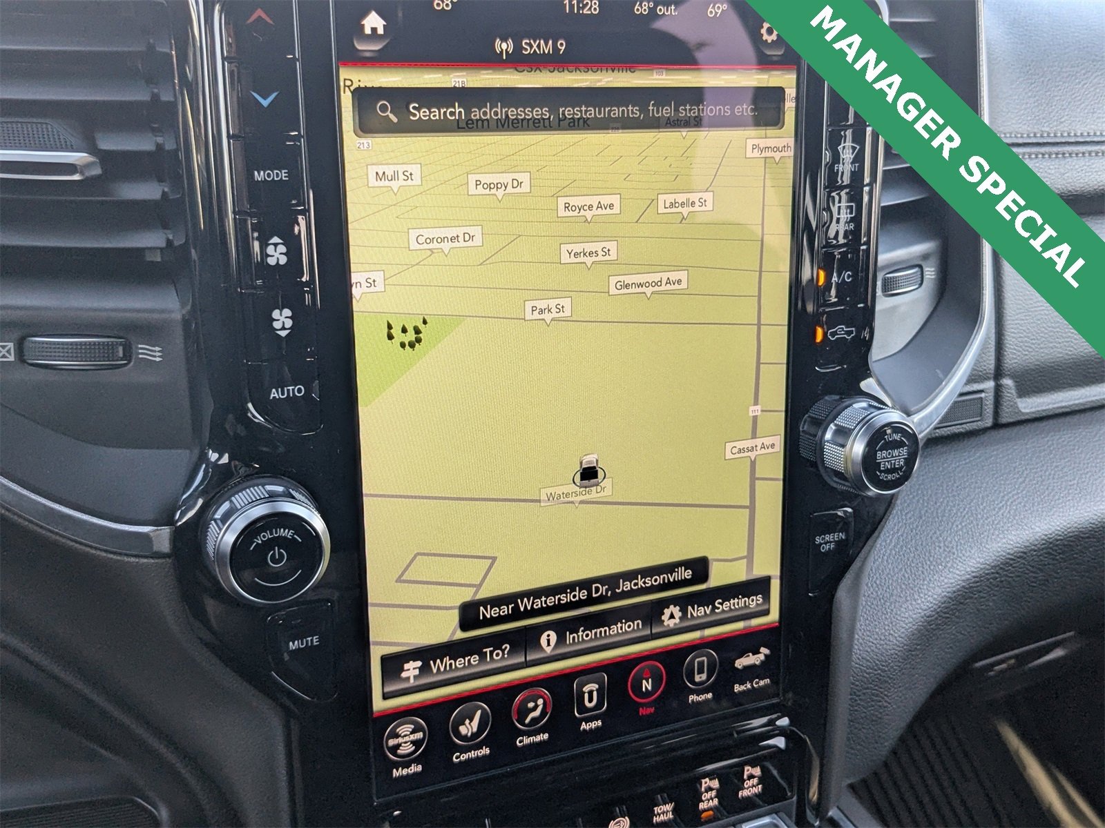 Used 2020 RAM 3500 Laramie image 22