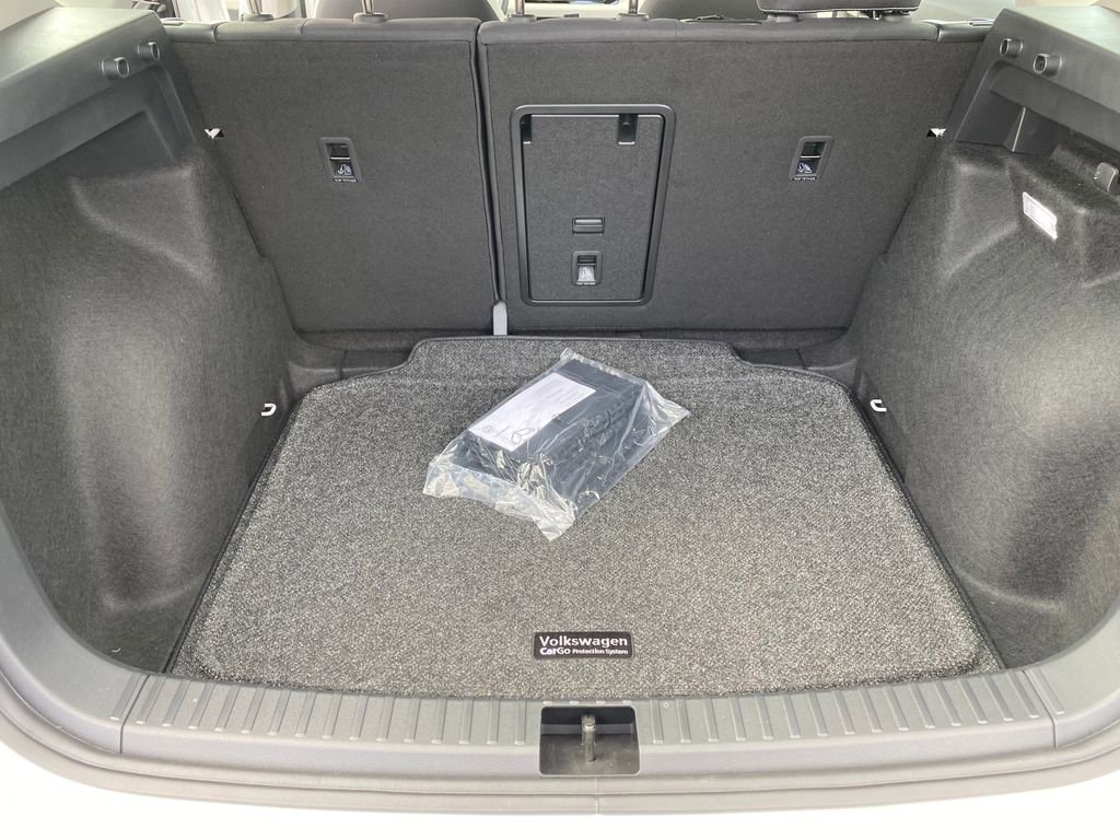 New 2026 Volkswagen Taos S FWD image 29