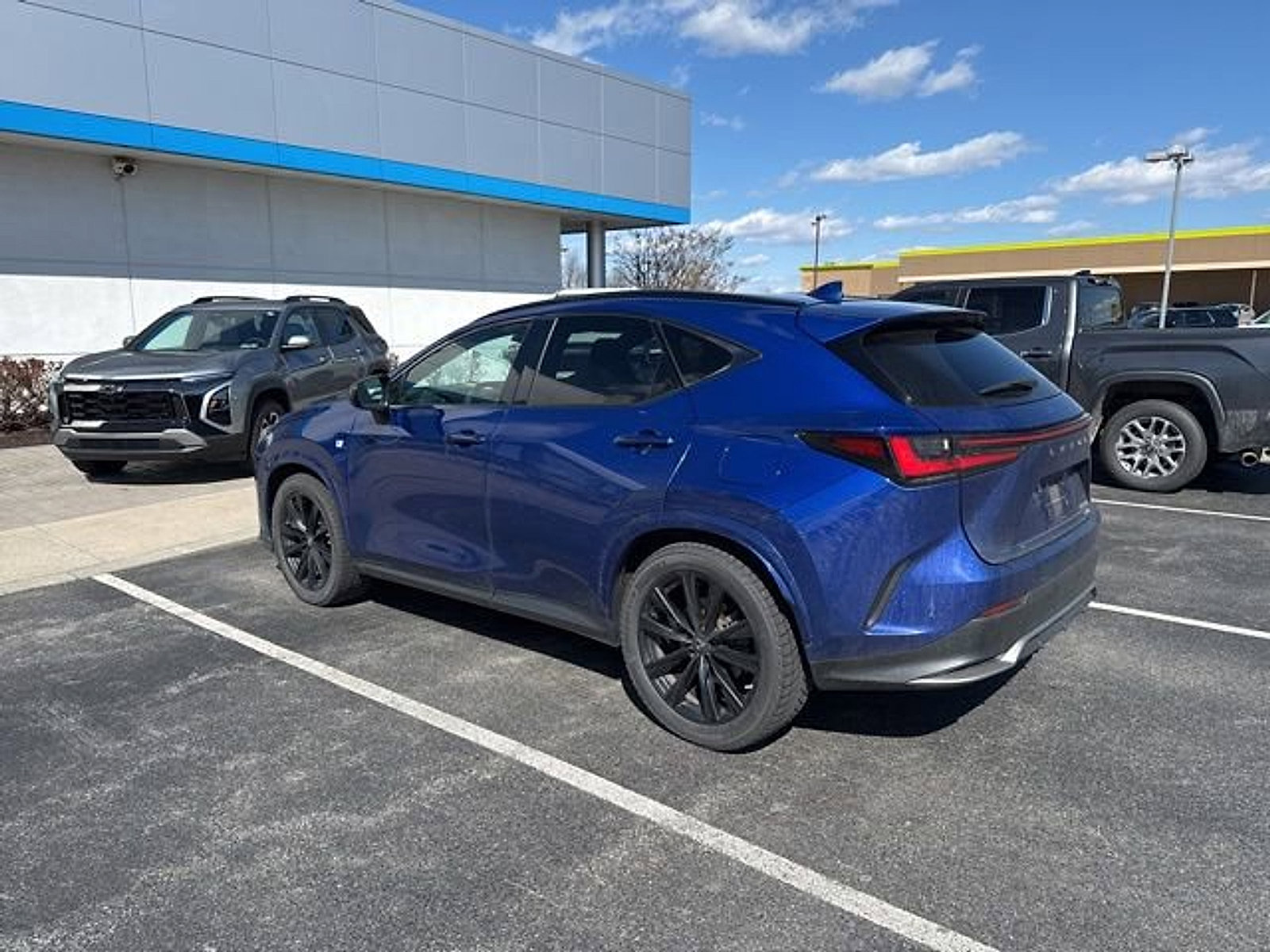 Used 2023 Lexus NX 350 F Sport image 6