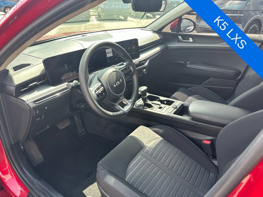 Used 2025 Kia K5 LXS FWD image 14