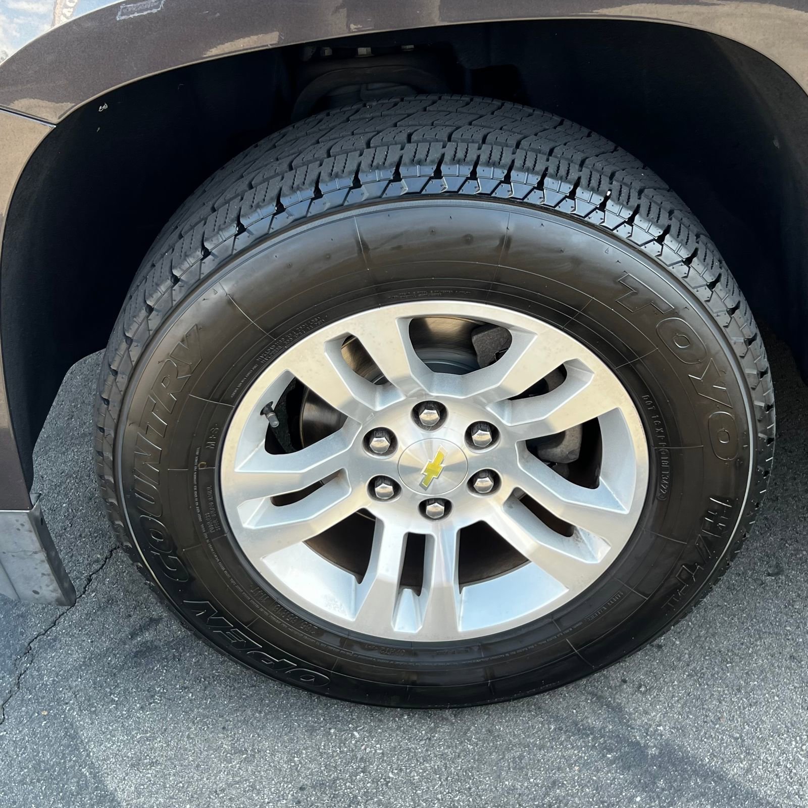 Used 2015 Chevrolet Suburban LS w/ Max Trailering Package RWD image 23