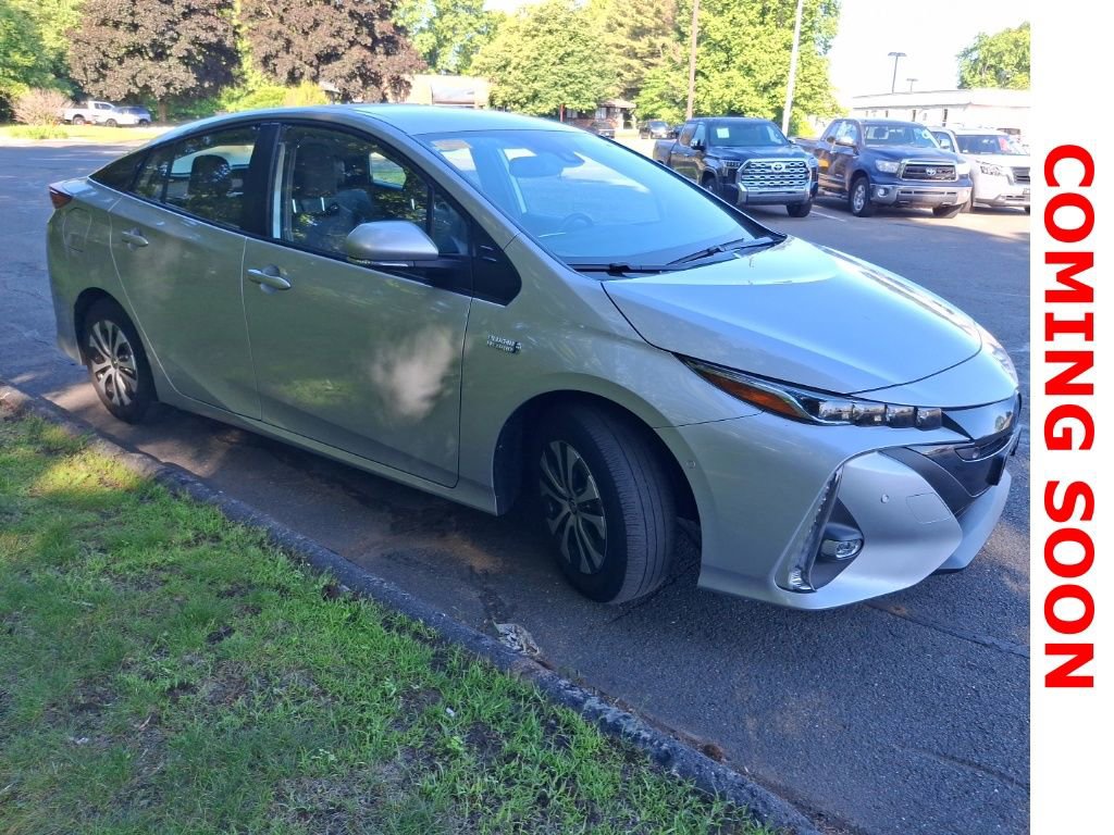 Used 2022 Toyota Prius Prime Limited FWD image 4