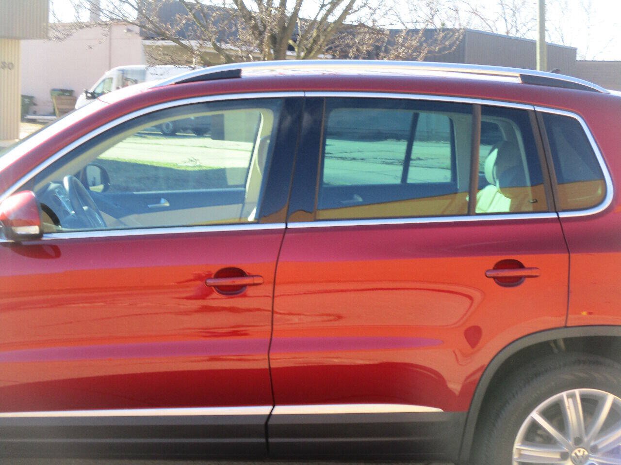 Used 2016 Volkswagen Tiguan SE AWD/4WD image 44