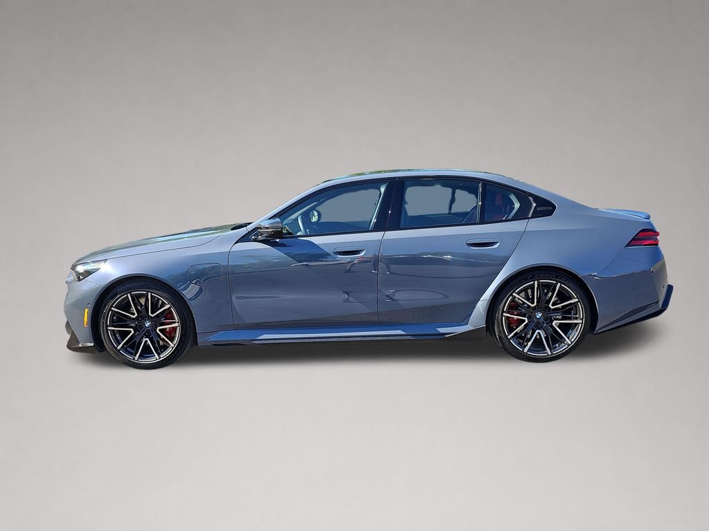 New 2026 BMW M5 w/ Carbon Package AWD/4WD image 7