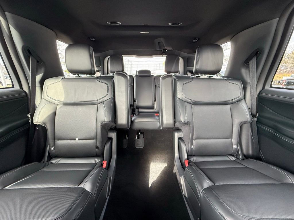 New 2026 Ford Expedition Platinum w/ Stealth Appearance Package image 30