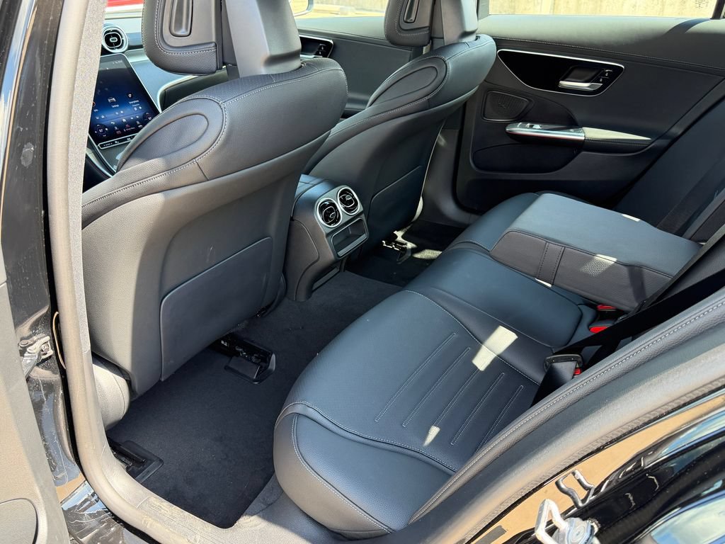 Used 2023 Mercedes-Benz C 300 4MATIC Sedan image 20