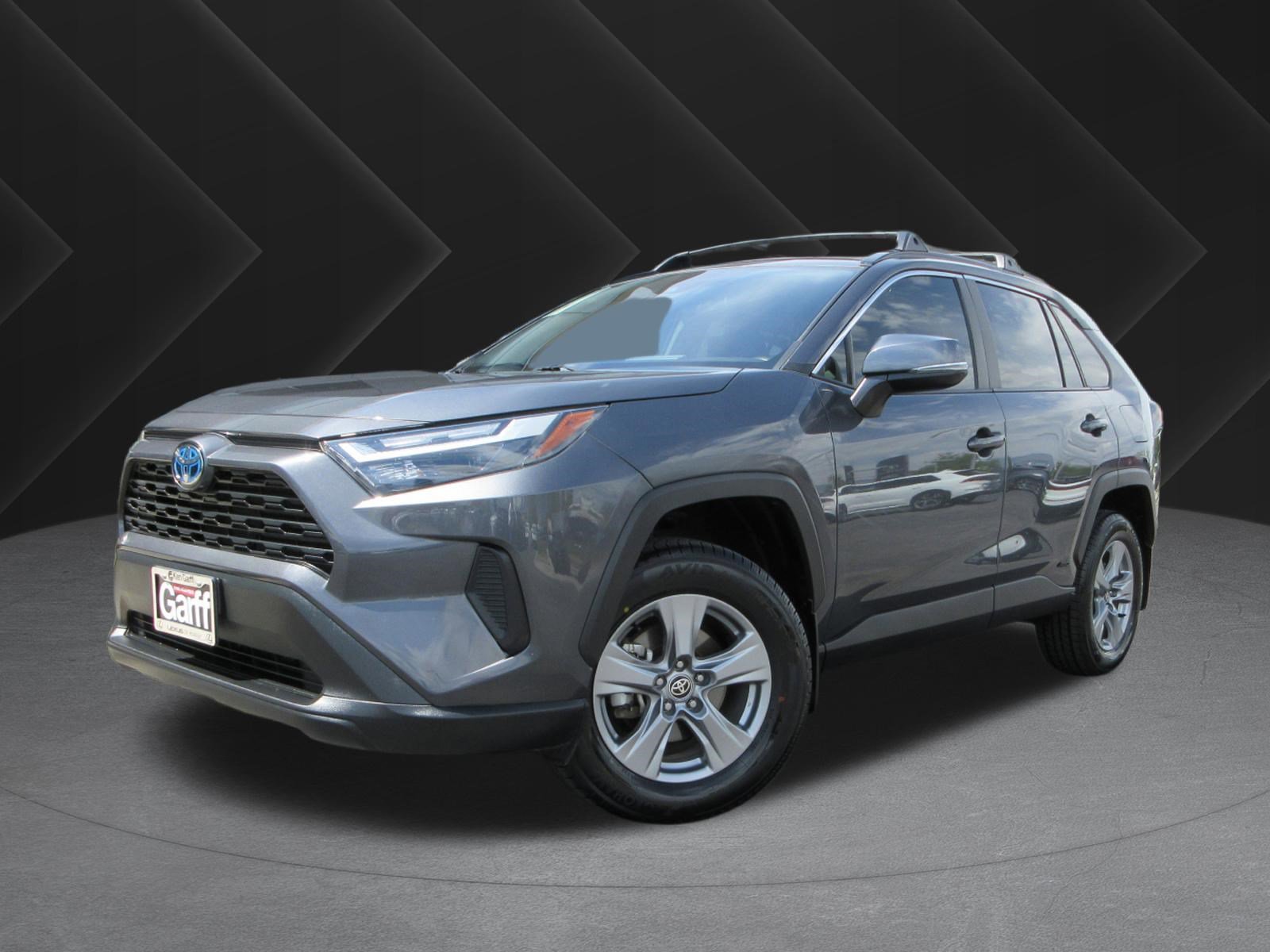 Used 2024 Toyota RAV4 XLE AWD/4WD image 1