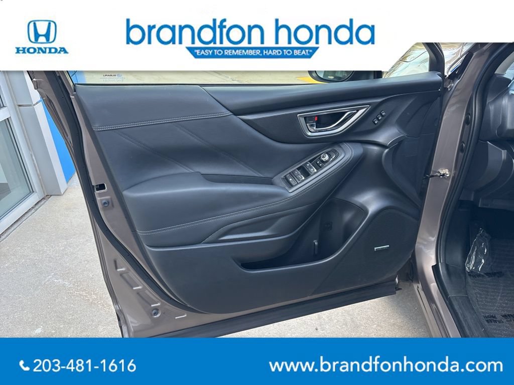 Used 2023 Subaru Forester Touring AWD/4WD image 11