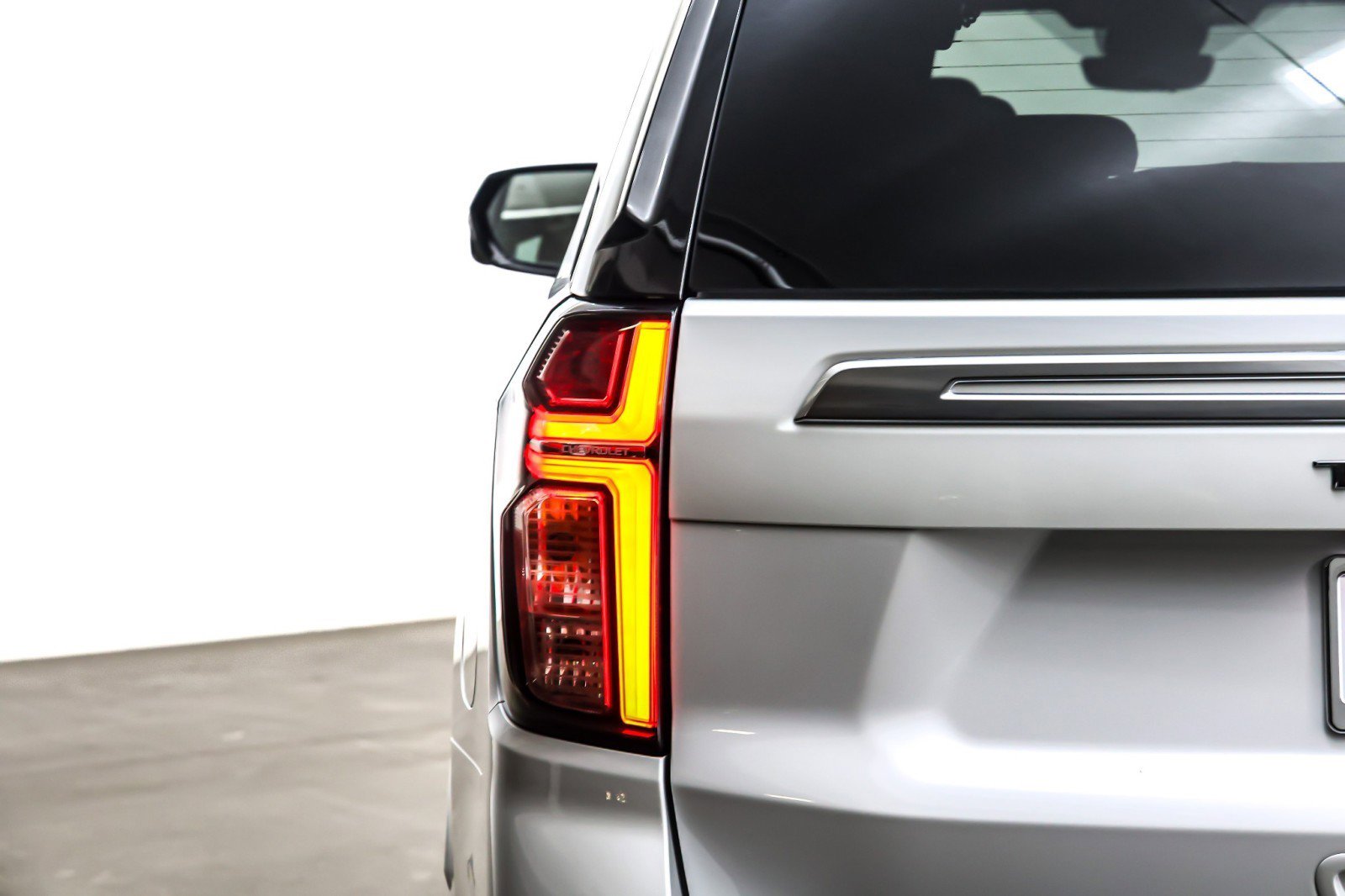 Used 2023 Chevrolet Tahoe High Country image 14