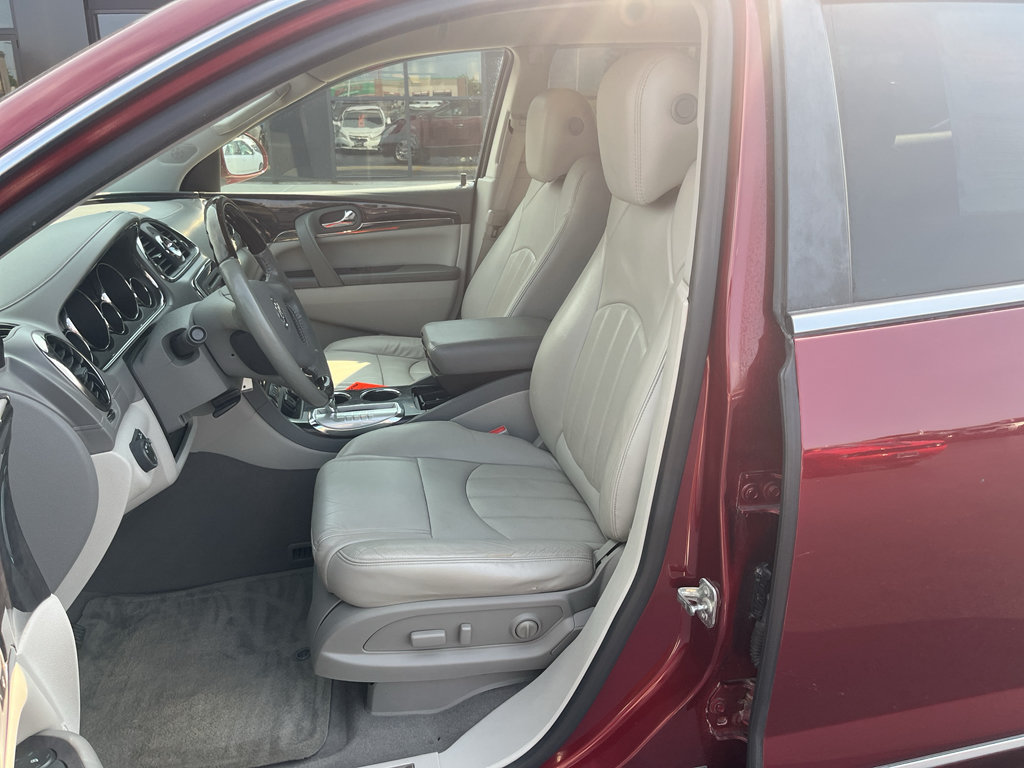 Used 2015 Buick Enclave Leather FWD image 29