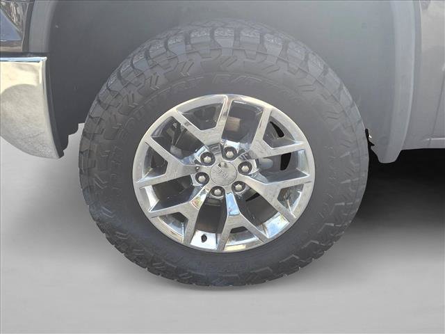 Used 2014 GMC Sierra 1500 SLT w/ SLT Crew Cab Value Package AWD/4WD image 9