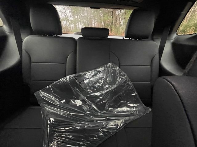 New 2026 Chevrolet Traverse High Country w/ LPO, Floor Liner Package FWD image 21