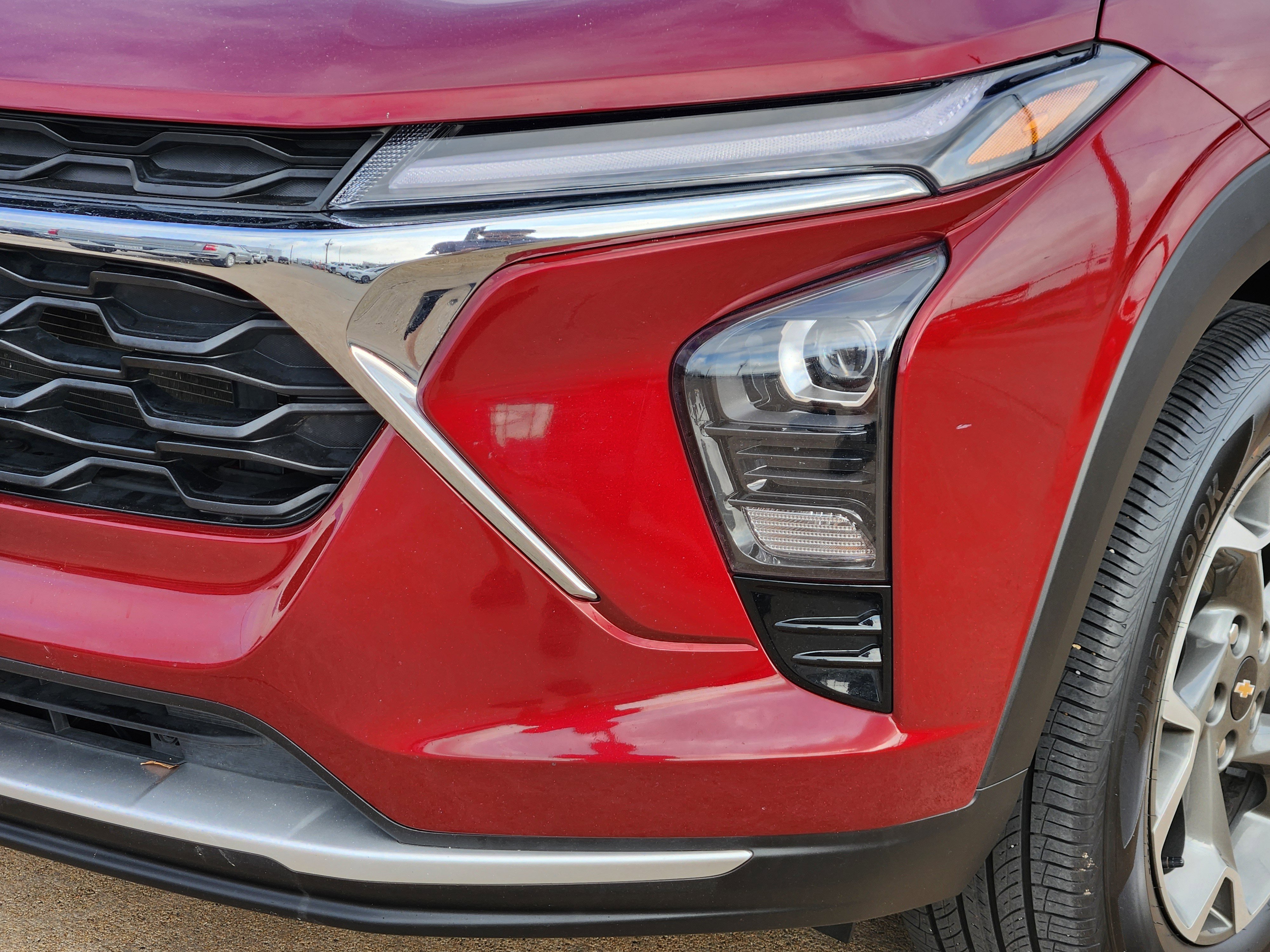 Certified 2025 Chevrolet Trax LT image 10