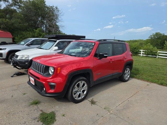 Used 2023 Jeep Renegade Limited AWD/4WD image 3