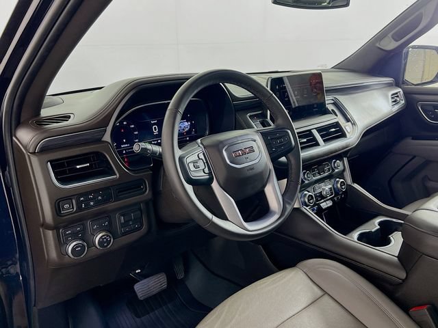 Used 2023 GMC Yukon XL SLT w/ SLT Premium Package AWD/4WD image 39