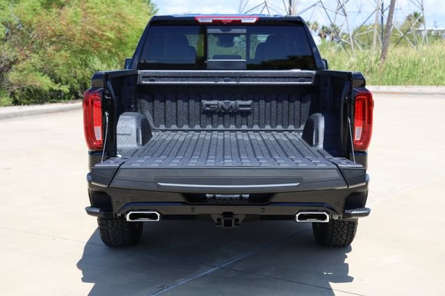 New 2026 GMC Sierra 1500 Denali w/ Technology Package AWD/4WD image 11