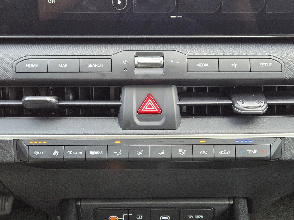 New 2026 Kia K4 LXS image 14