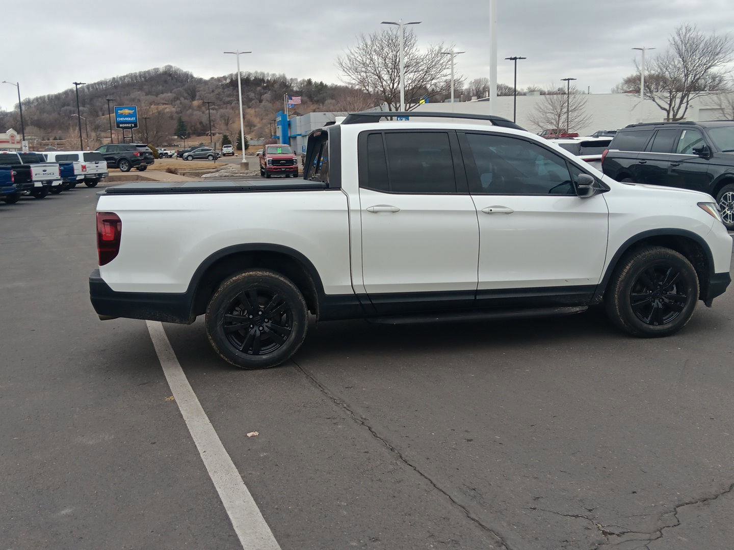 Used 2021 Honda Ridgeline Black Edition image 3