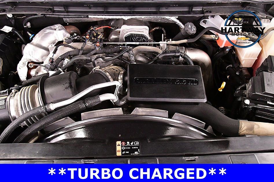 Used 2024 Chevrolet Silverado 2500 LT AWD/4WD image 33