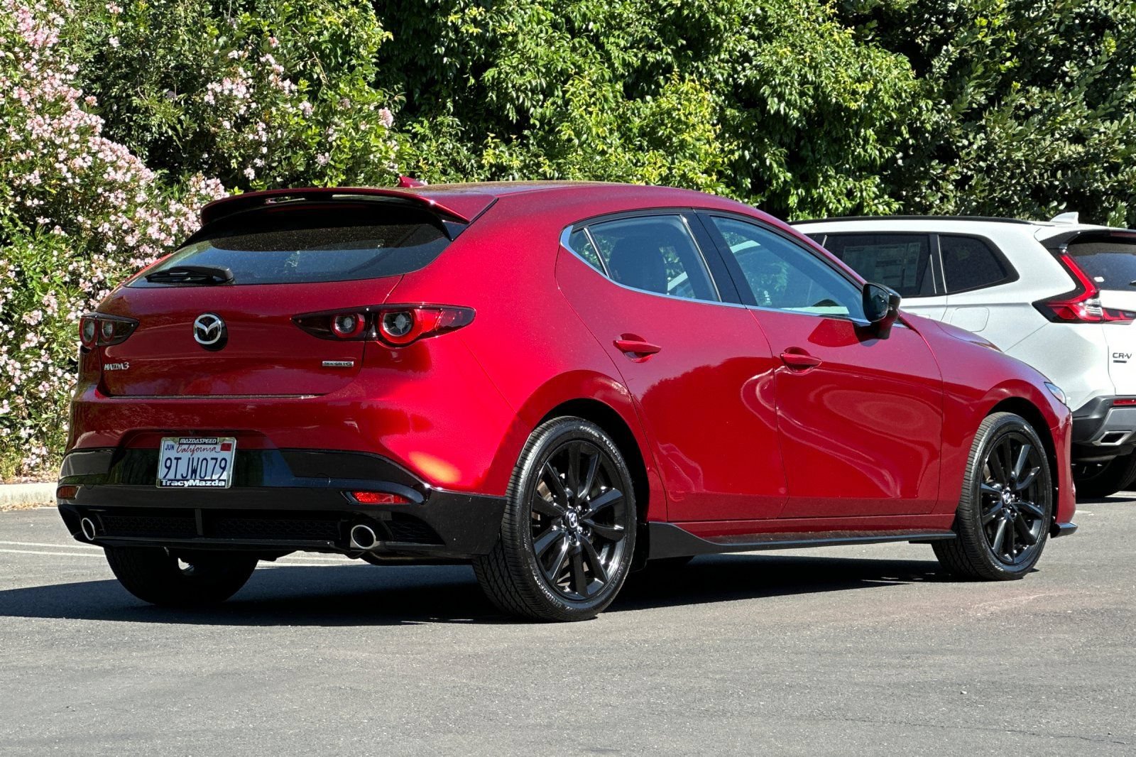 Certified 2025 MAZDA MAZDA3 2.5 S Hatchback w/ Appearance Package FWD image 4