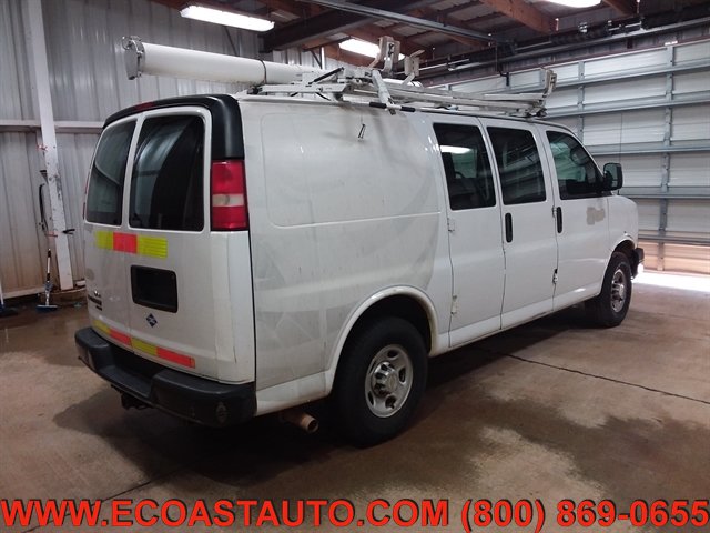 Used 2012 Chevrolet Express 2500 w/ Cold Climate Package RWD image 2