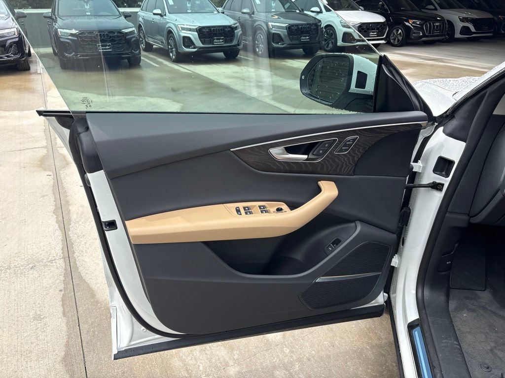 New 2026 Audi Q8 Premium AWD/4WD image 10