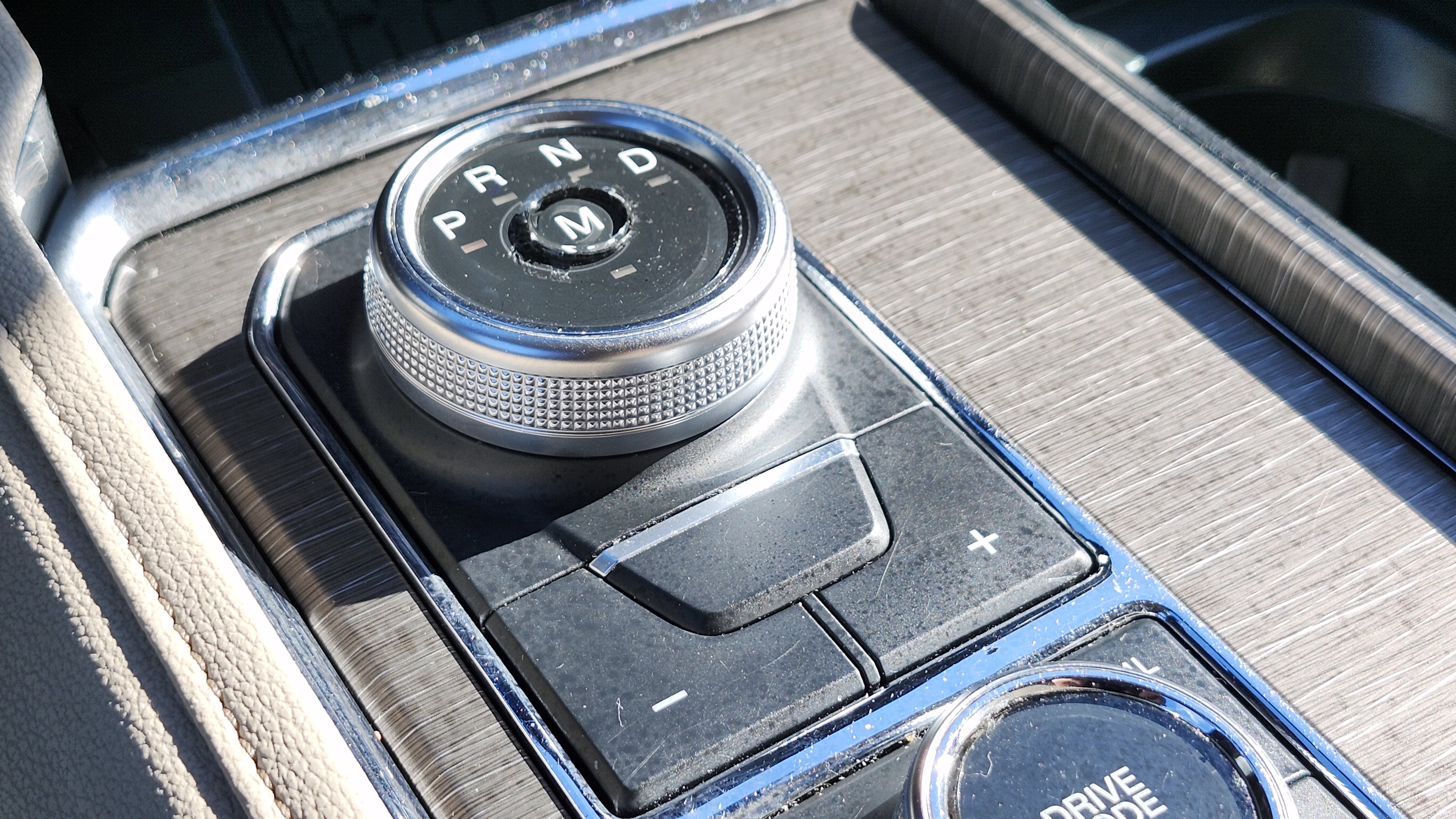 Used 2023 Ford Expedition Limited image 35